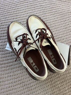 Lee Men's Two-Tone Cream and Brown Boat Shoes